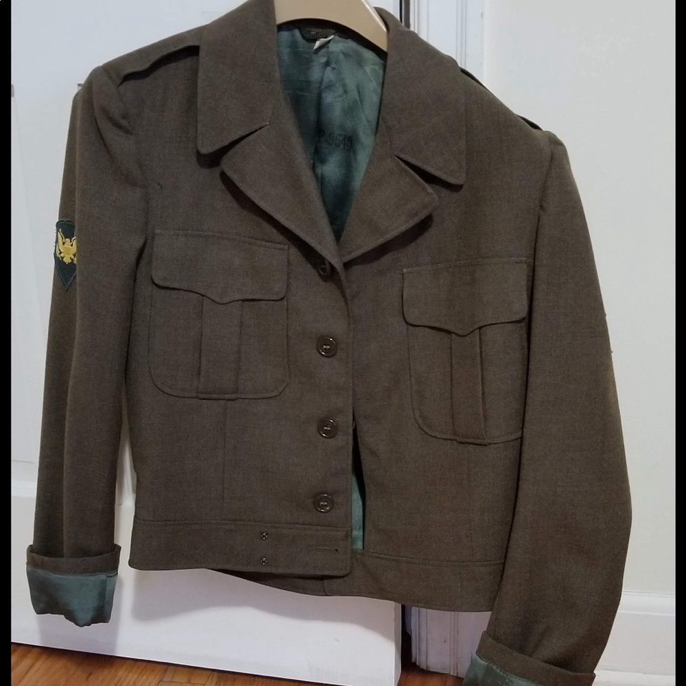Vintage Army Jacket W Original Patches